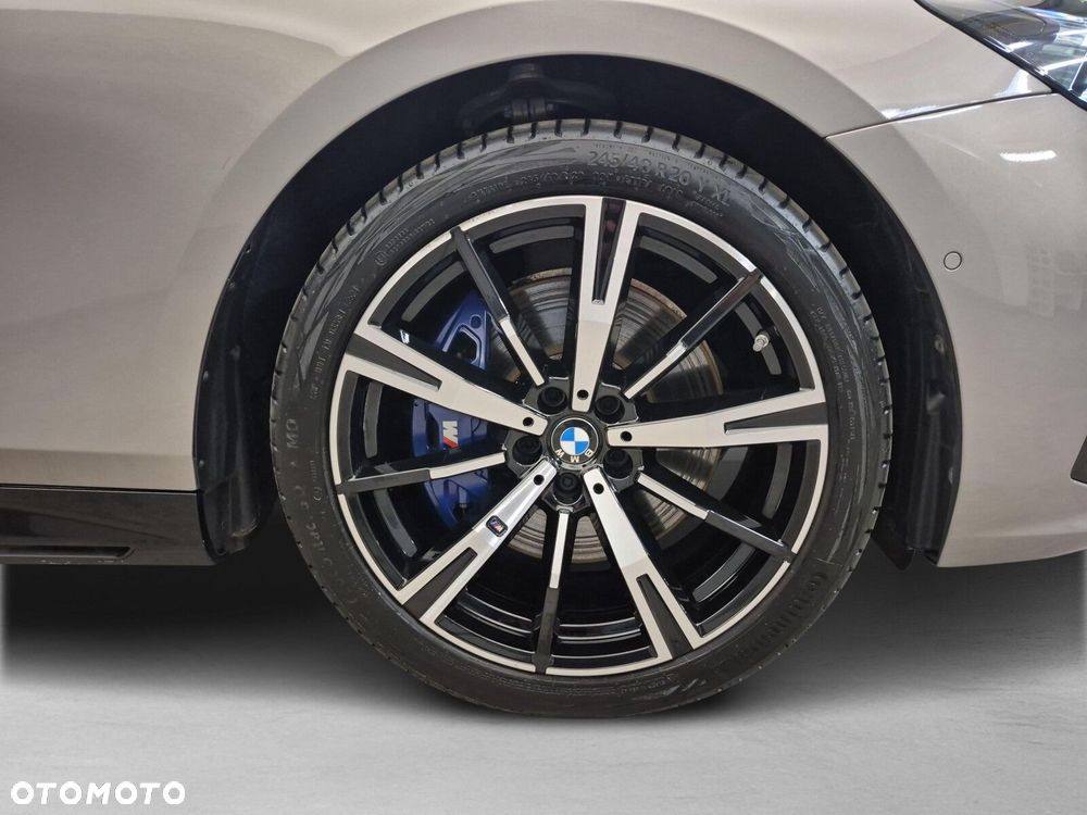 BMW Seria 5 - 10