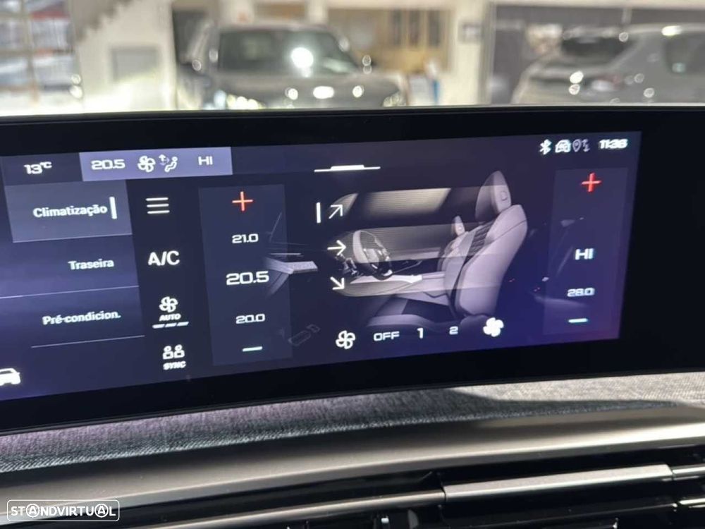 Peugeot 5008 1.6 Plug-in Hybrid Allure e-DCS7 - 24