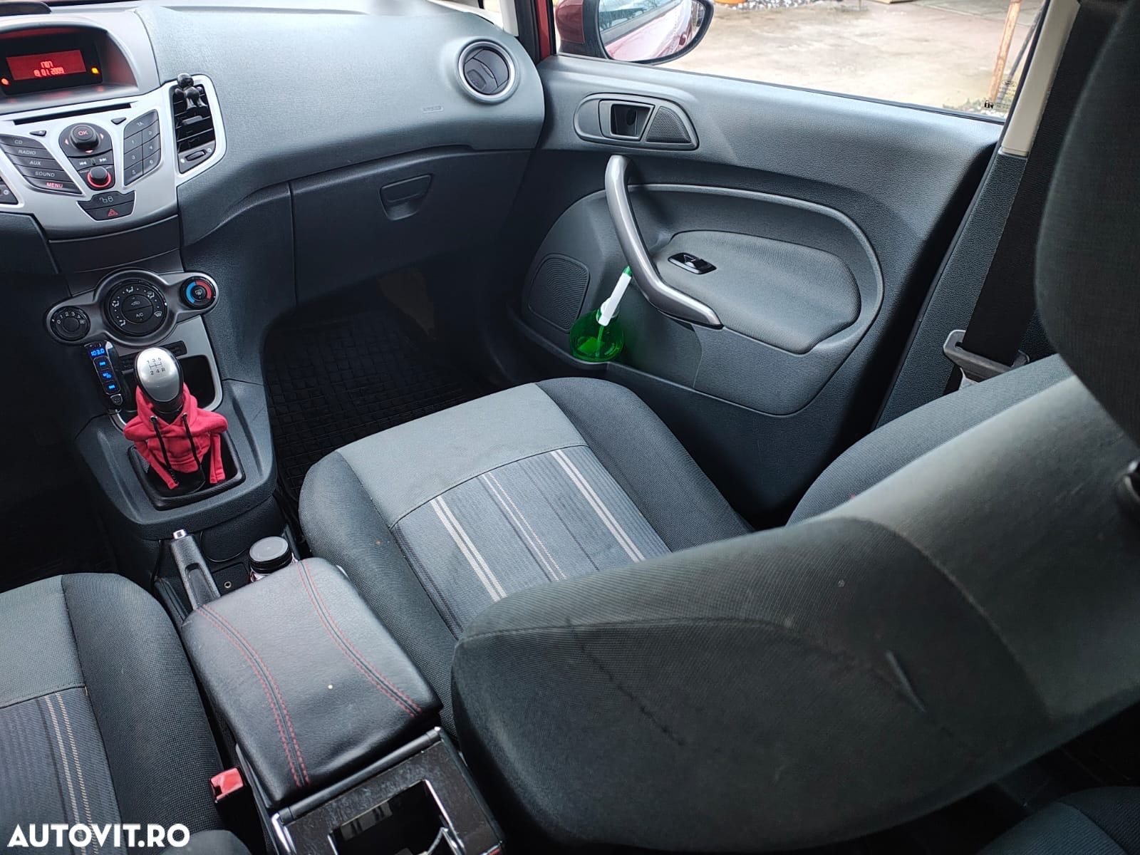 Ford Fiesta 1.25 Celebration - 12