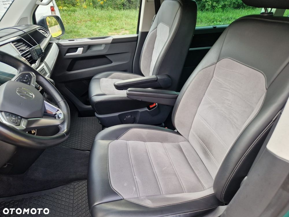 Volkswagen Multivan - 16