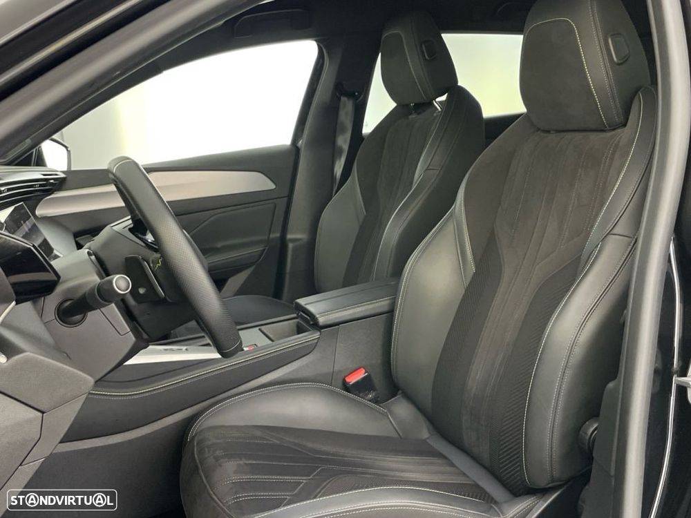 Peugeot 308 1.2 PureTech GT EAT8 - 17