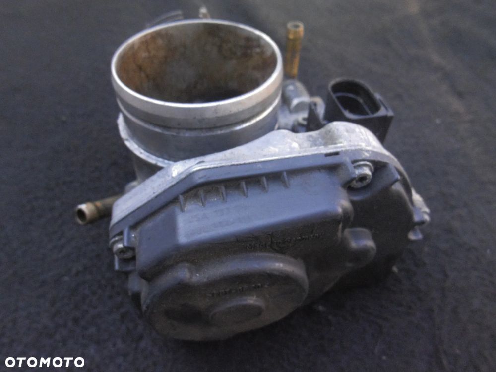 PRZEPUSTNICA VW GOLF IV 1.6 06A133064J POSIADAM 5 SZT AUDI VW SEAT SKODA - 5