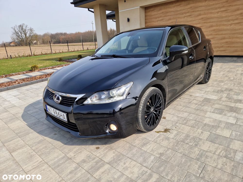 Lexus CT 200h Prestige - 1
