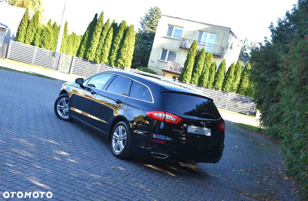 Ford Mondeo 2.0 TDCi Start-Stopp PowerShift-Aut Titanium - 3