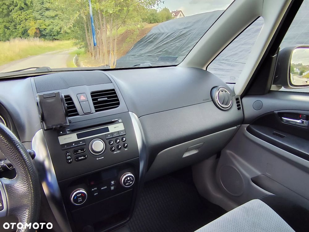 Suzuki SX4 2.0 DDiS Topline Edition 4WD - 9