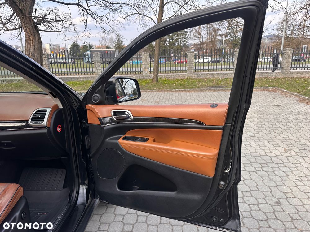 Jeep Grand Cherokee 3.0I CRD Limited - 30