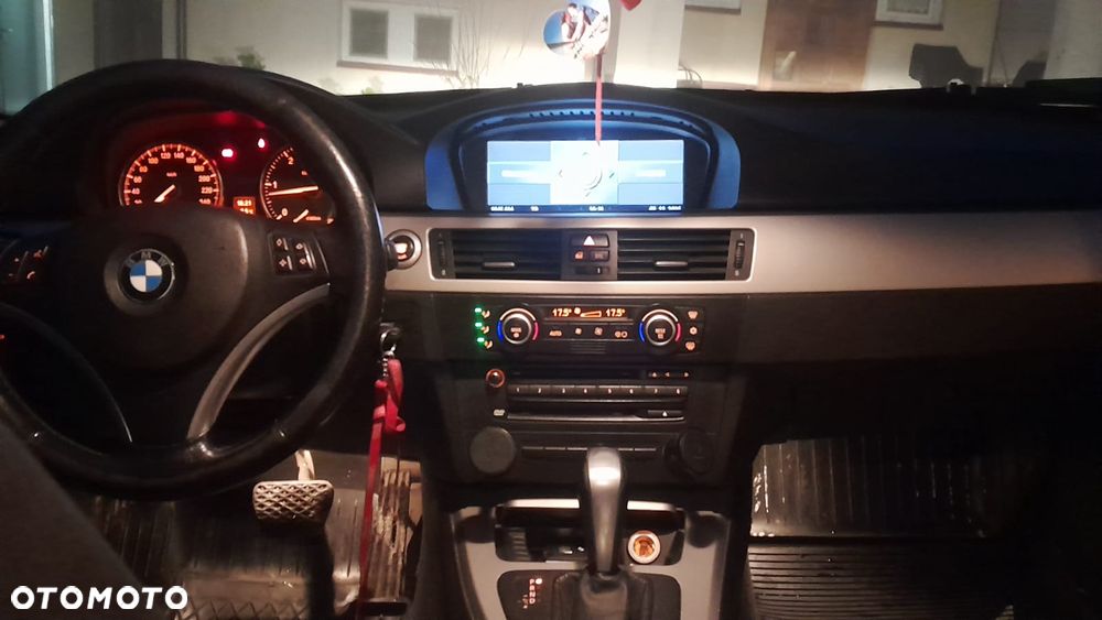 BMW Seria 3 330d DPF - 8