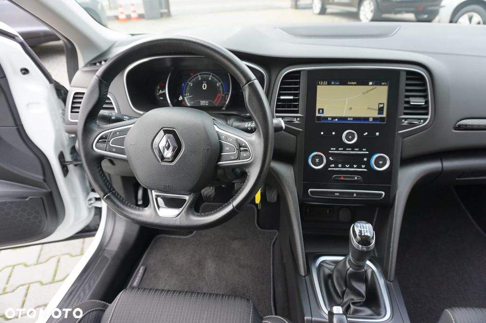 Renault Megane ENERGY TCe 100 LIMITED - 32