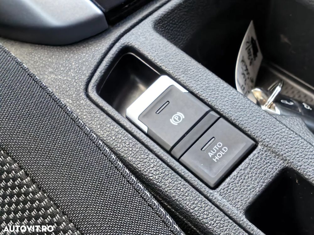 Volkswagen T-Roc 2.0 TDI SCR DSG Life - 22