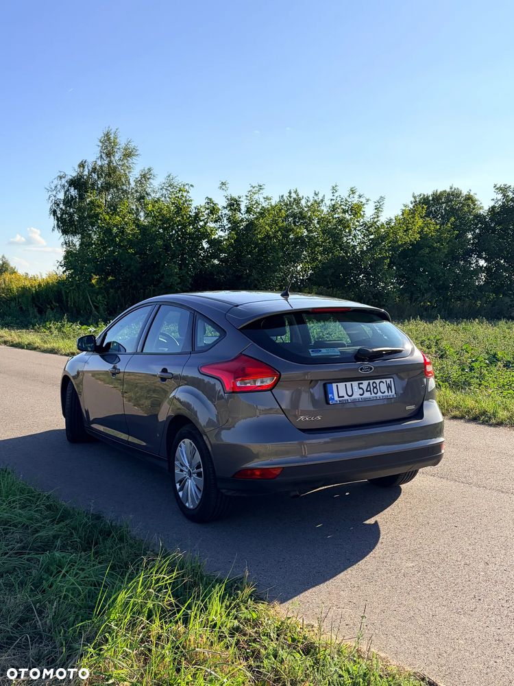 Ford Focus - 9