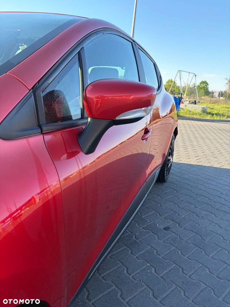 Renault Clio - 15