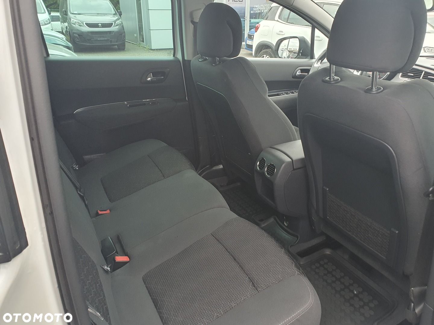 Peugeot 3008 1.2 PureTech Style - 10