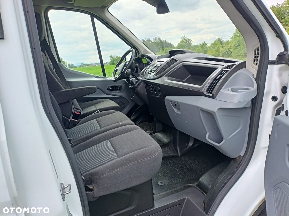 Ford TRANSIT - 13