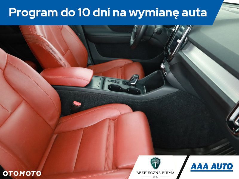 Volvo XC 40 - 9