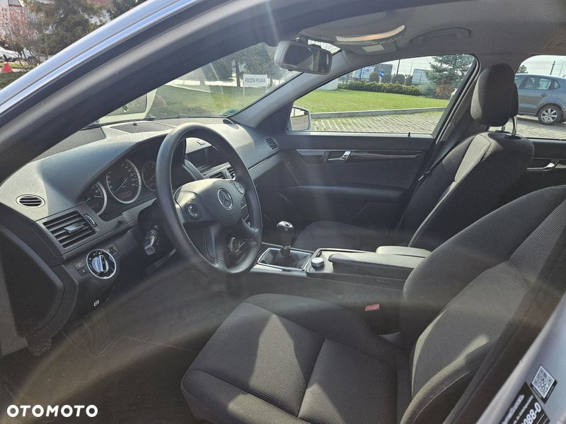 Mercedes-Benz Klasa C - 7