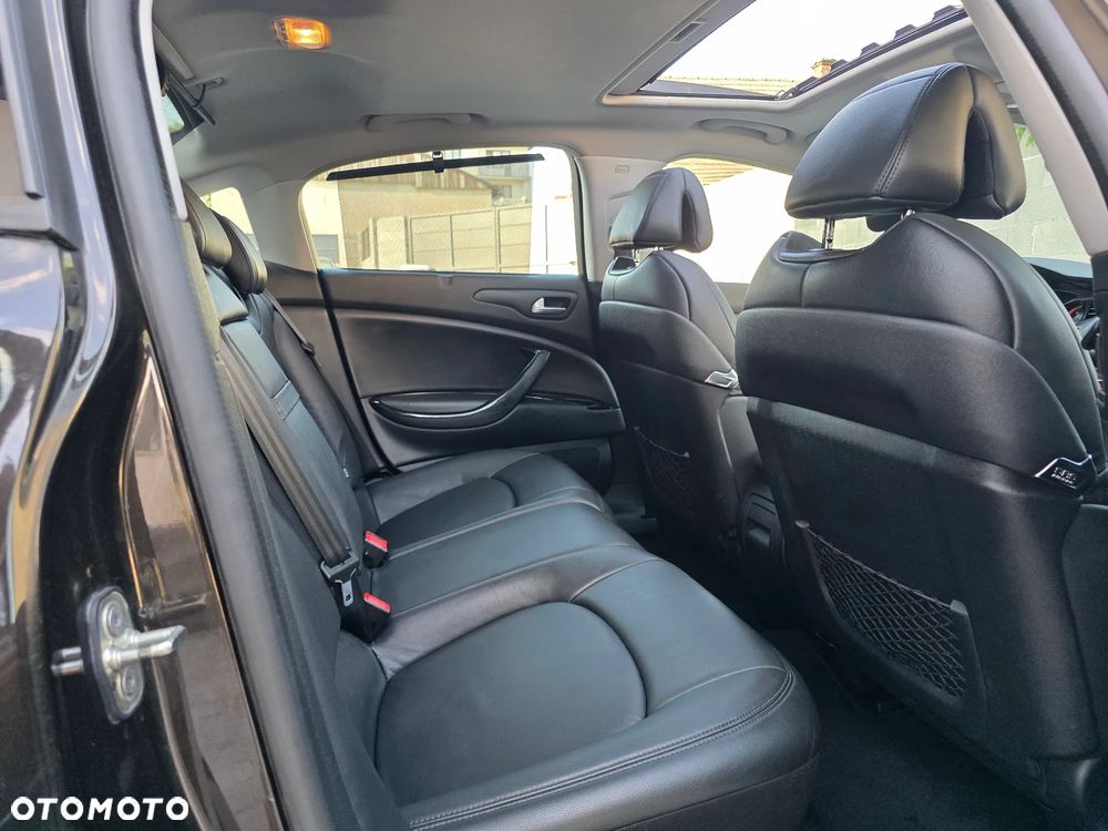 Citroën C5 2.0 HDi Exclusive - 29