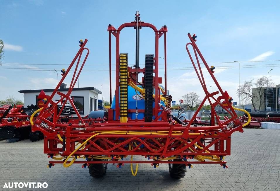 BIARDSKI Pulverizatoare tractate Biardzki- 1200L - 6