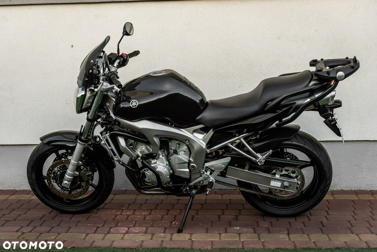 Yamaha FZ - 5