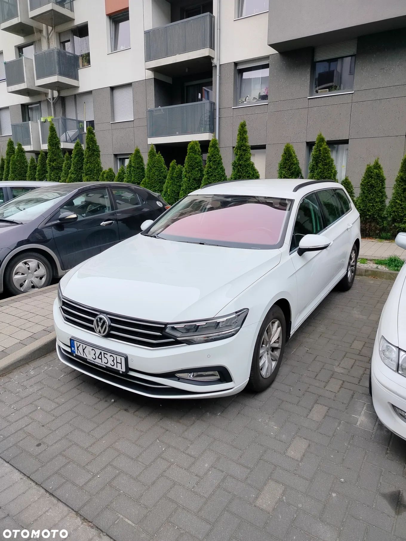 Volkswagen Passat - 1
