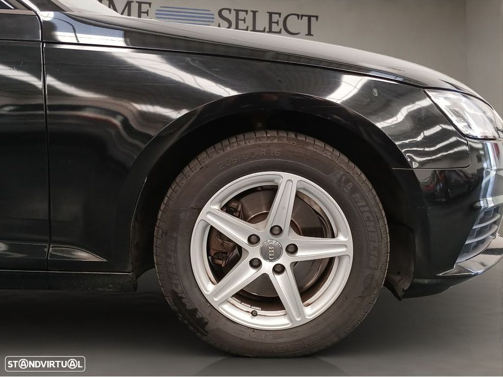 Audi A4 Avant 35 TDI S tronic - 6