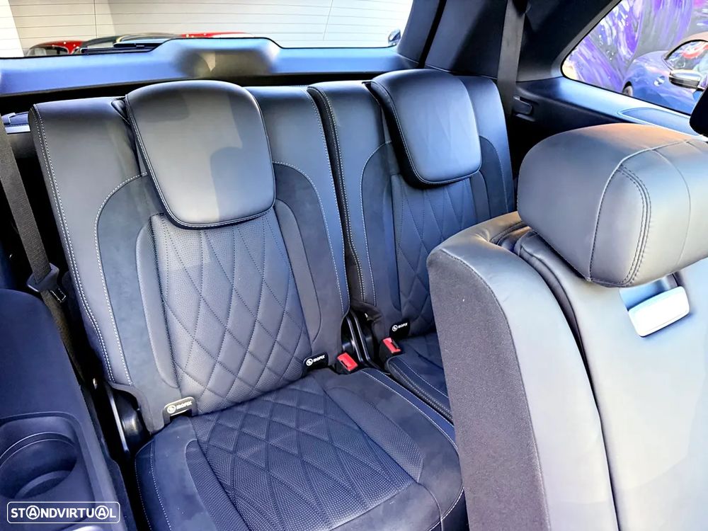 Mercedes-Benz GLS 63 AMG 4Matic+ - 37