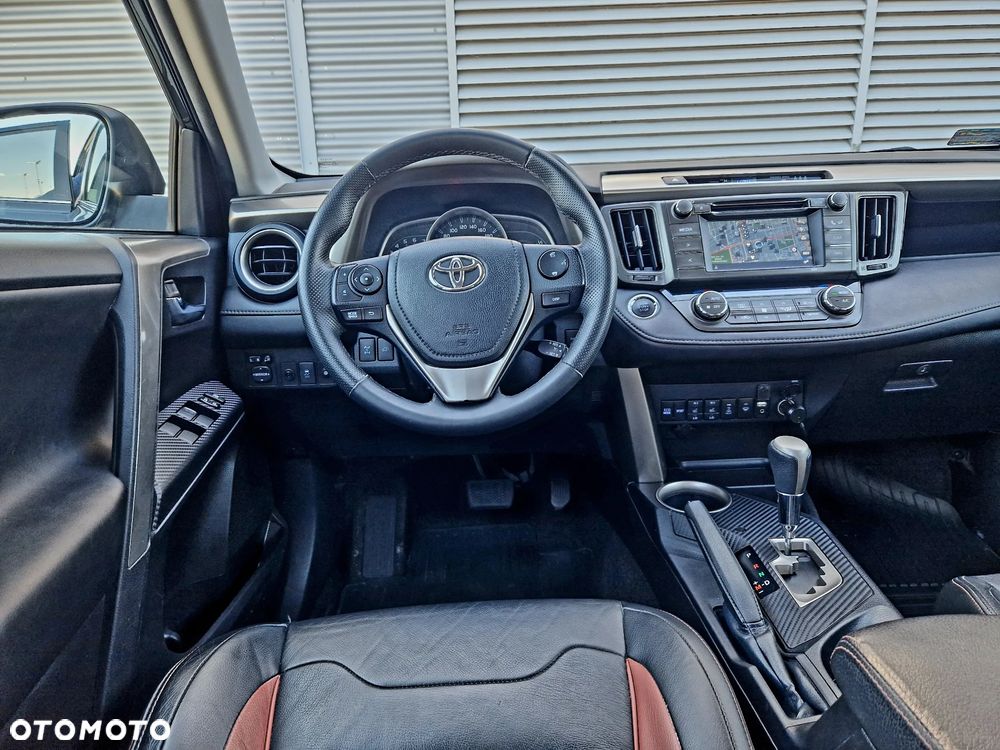 Toyota RAV4 2.2 D-CAT Prestige - 24