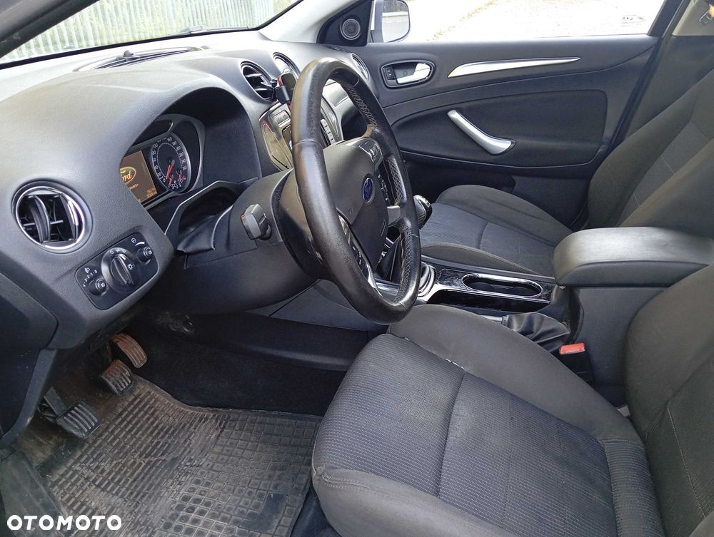 Ford Mondeo - 5