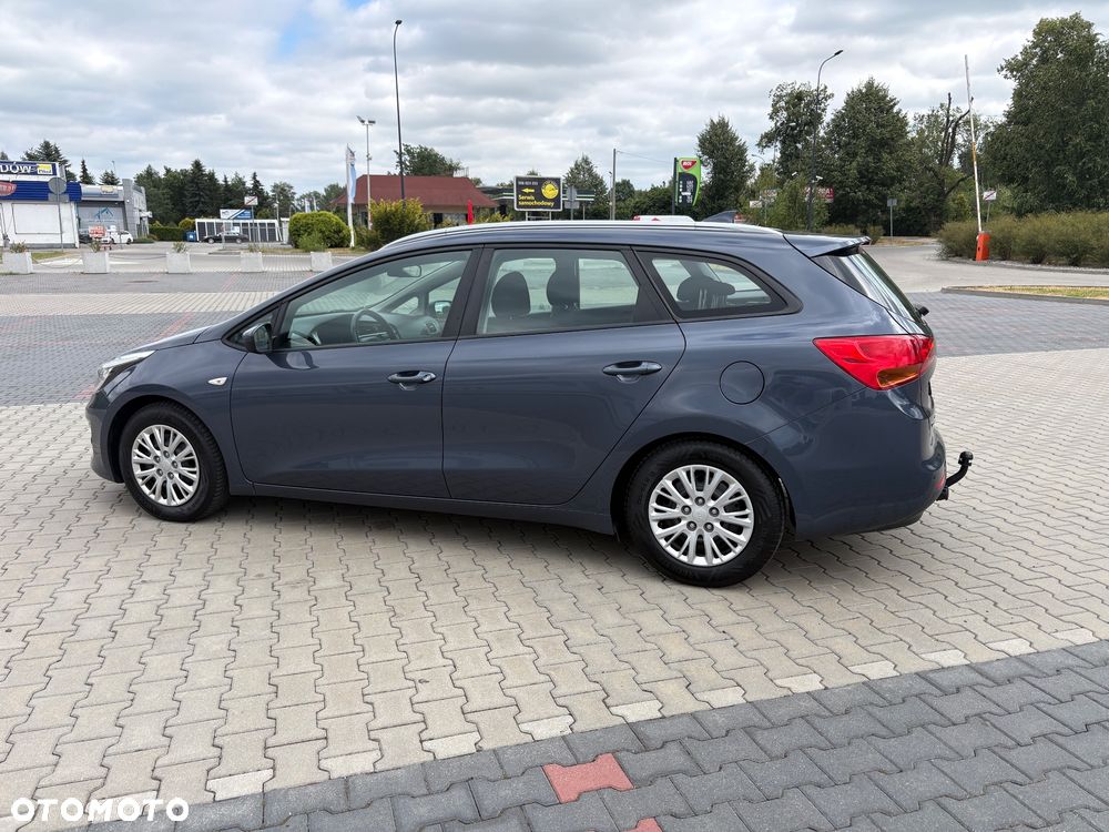 Kia Ceed 1.6 CRDi L - 10