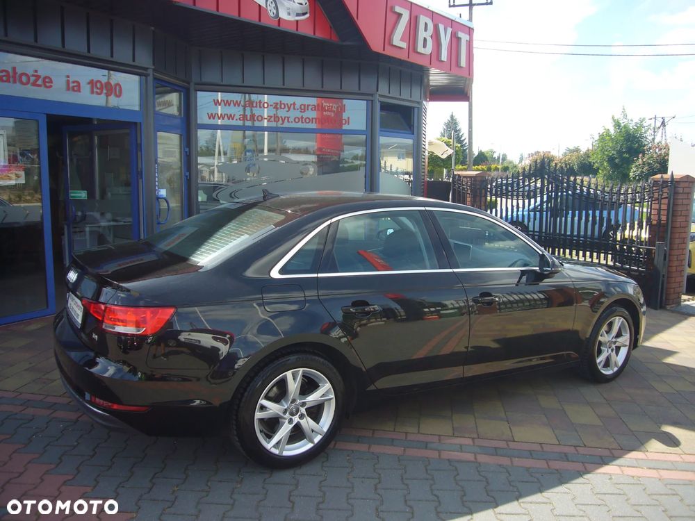 Audi A4 Limousine - 6