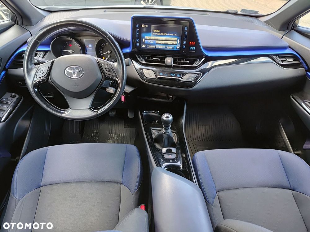 Toyota C-HR 1.2 T Dynamic - 9