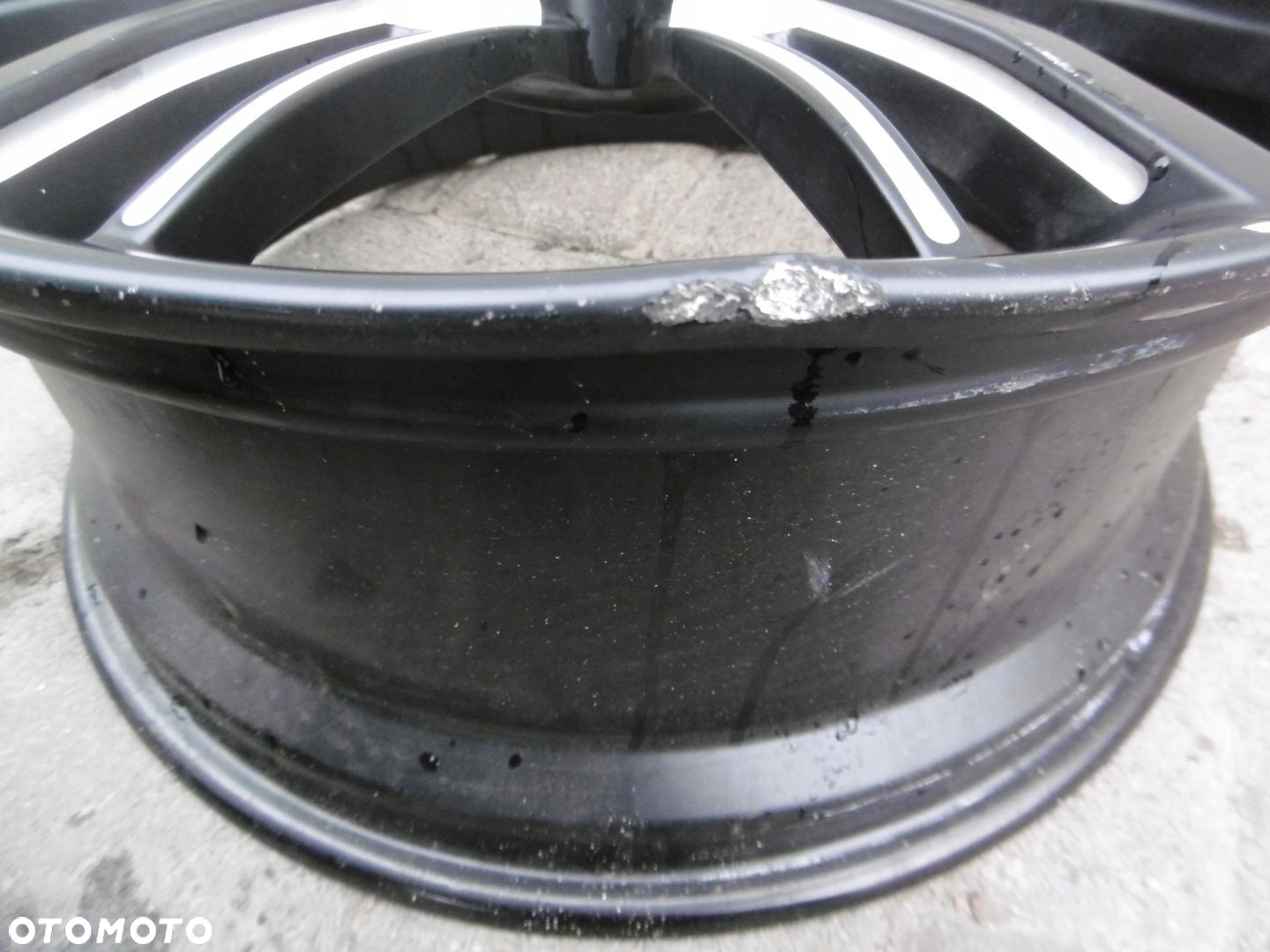 BMW 1 F20, F21, F22, F23 M-PAKIET - 8Jx19H2 ET52 5X120 - felga - 6