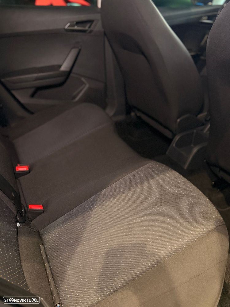 SEAT Arona 1.0 TSI Style - 36