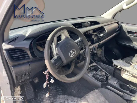 PEÇAS Toyota Hilux 4x4 de 2016 - 5