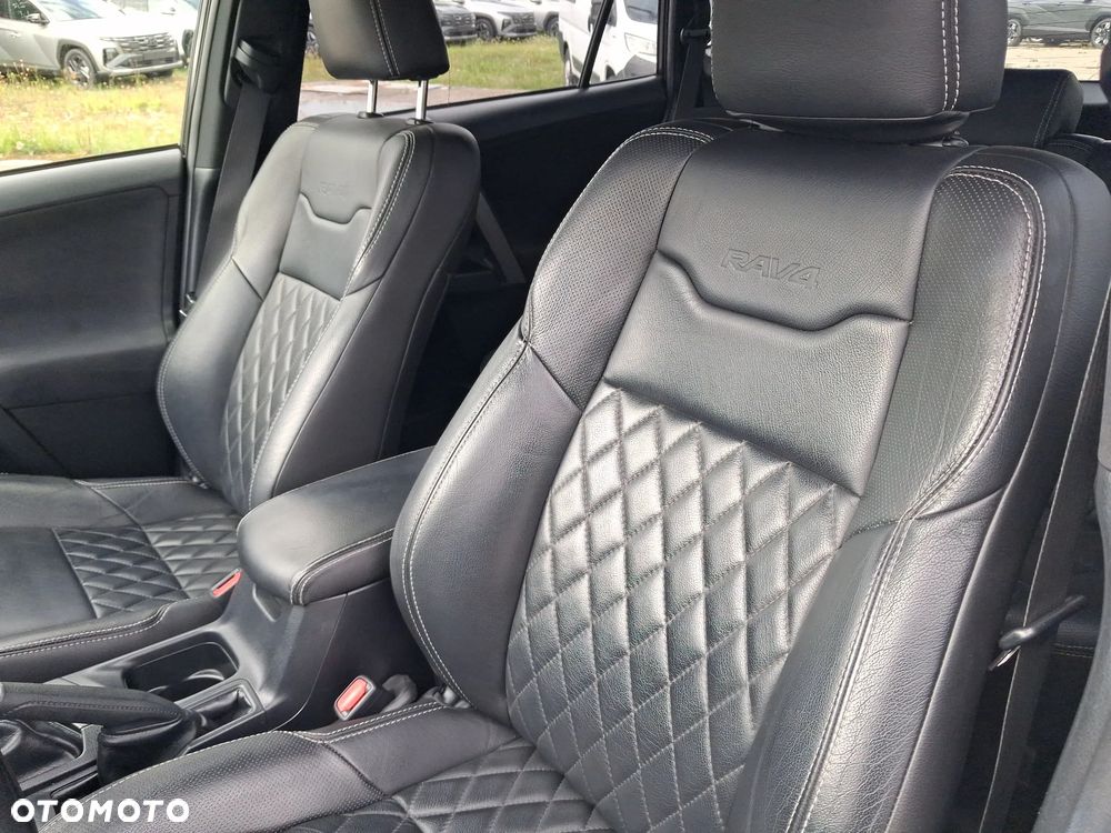 Toyota RAV4 2.0 D-4D Premium 4x2 - 11