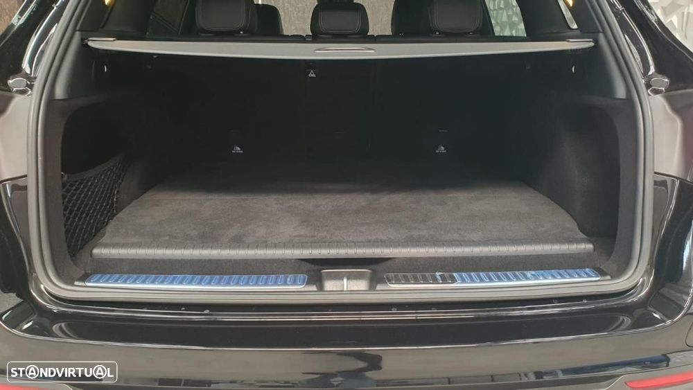 Mercedes-Benz GLC 300 e 4Matic - 38