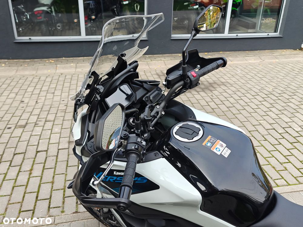 Kawasaki Versys 650 - 9