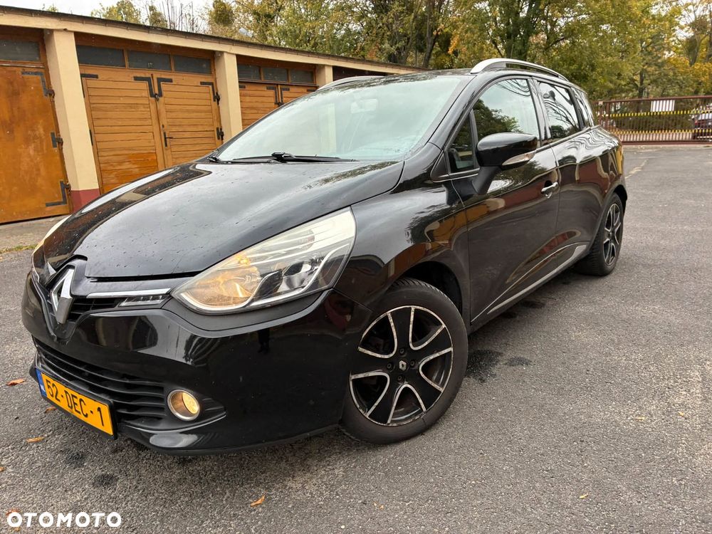 Renault Clio - 23