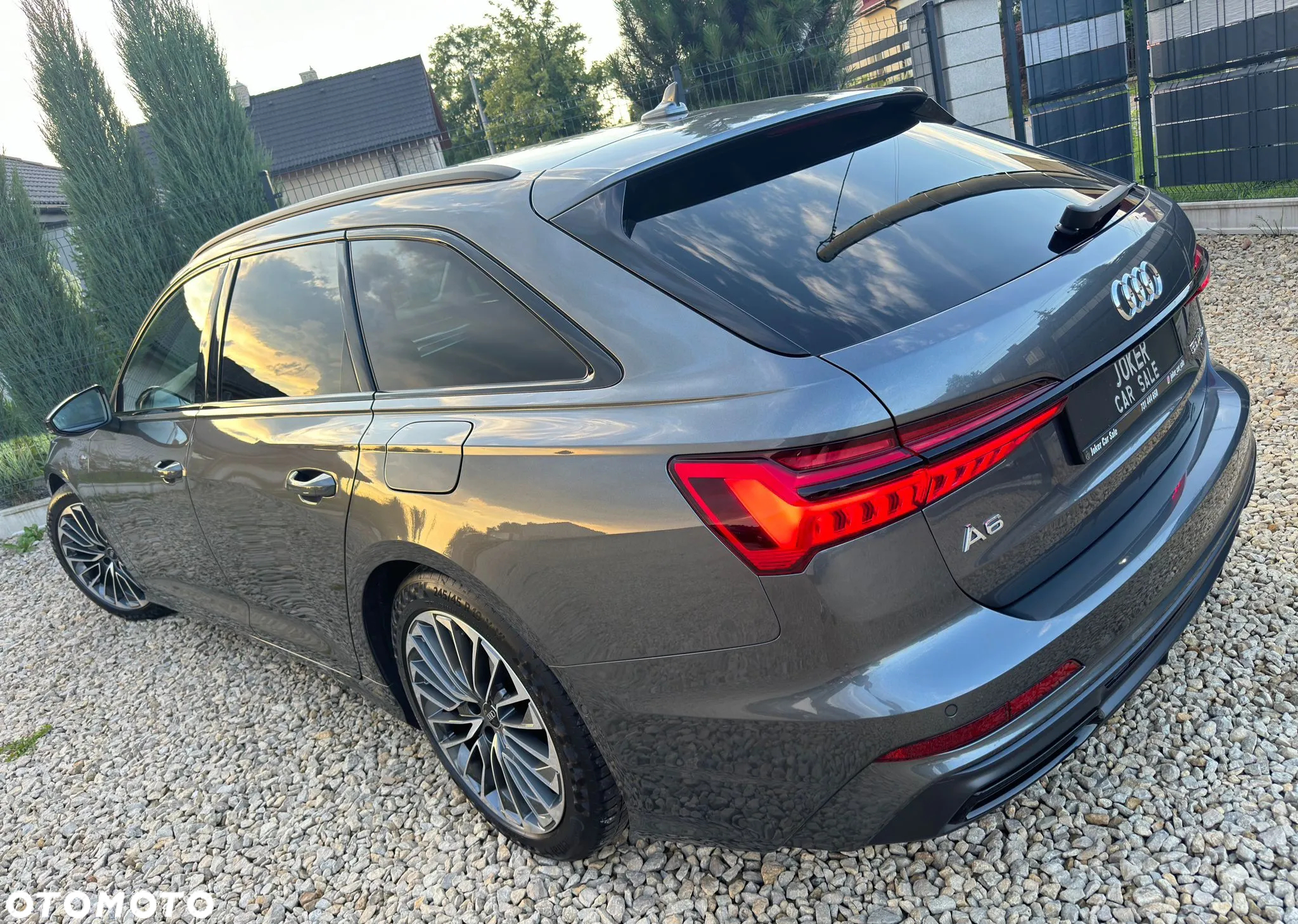 Audi A6 Avant 55 TFSI e quattro S tronic S line - 14