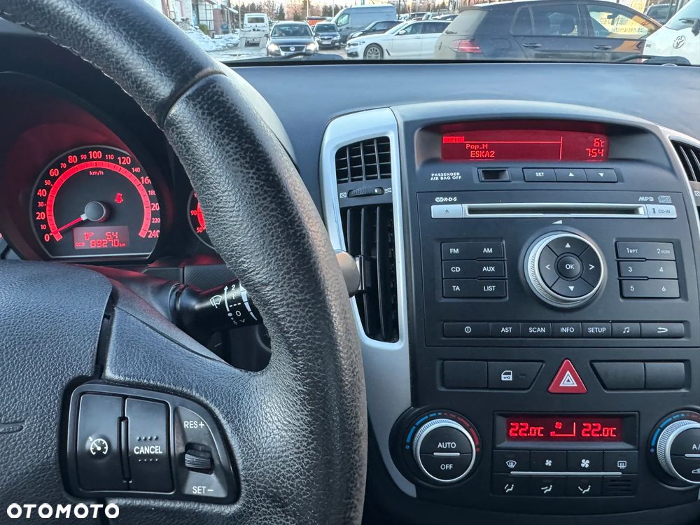 Kia Ceed 1.6 Crdi Comfort + - 7