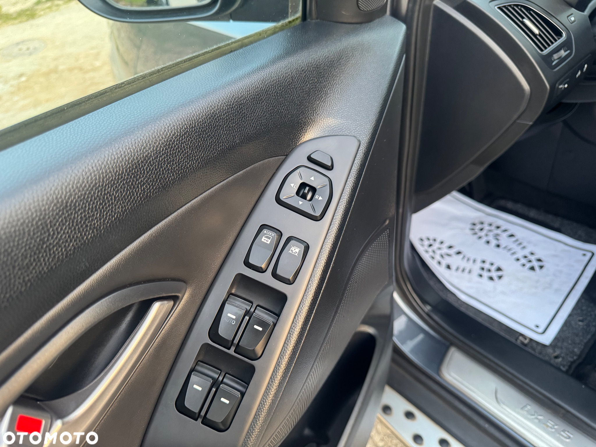 Hyundai ix35 2.0 2WD Automatik Style - 32