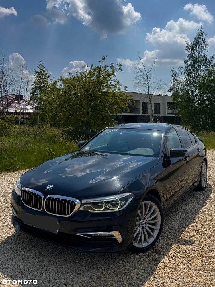 BMW Seria 5 530d xDrive Luxury Line - 2