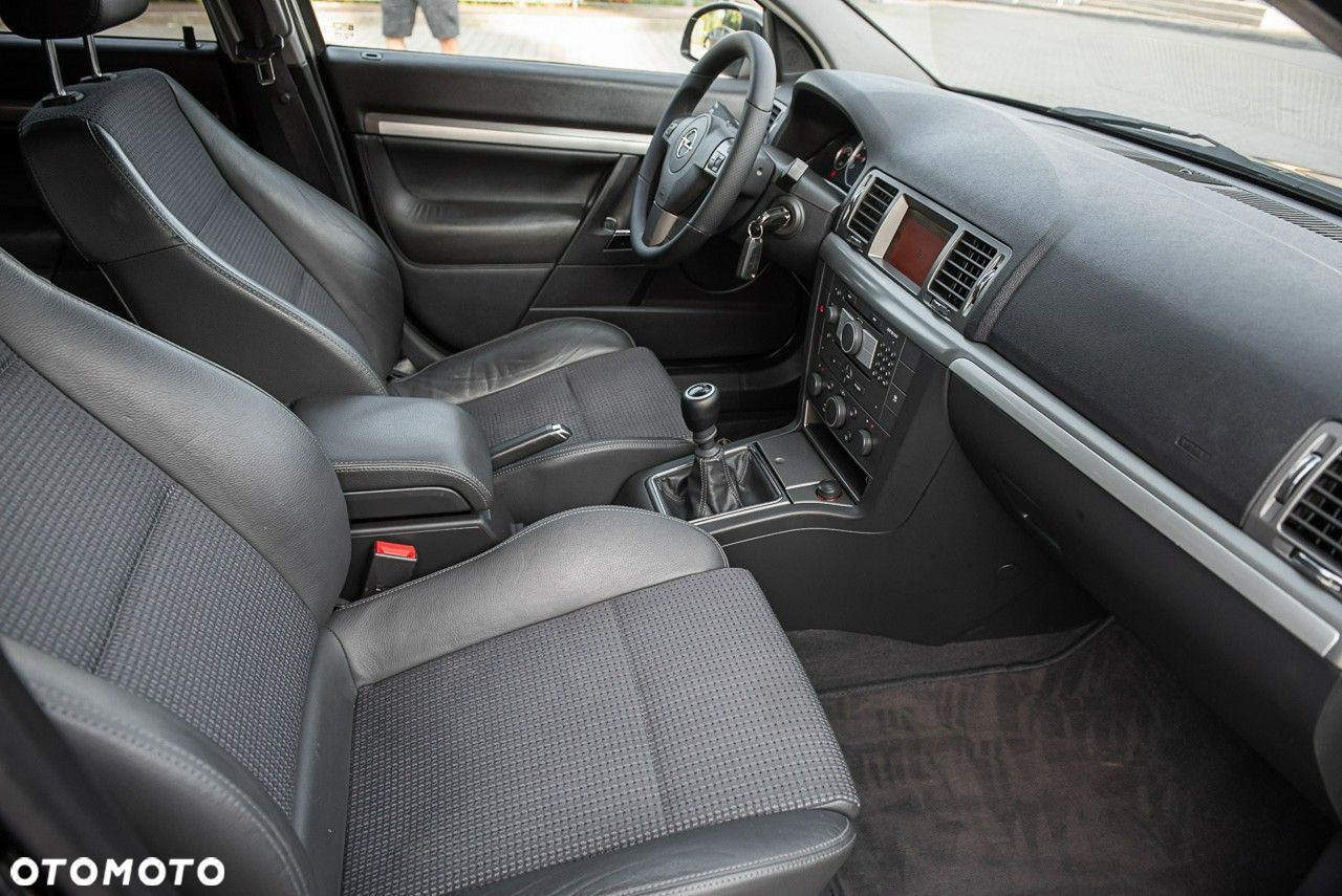 Opel Vectra 1.8 Cosmo - 9