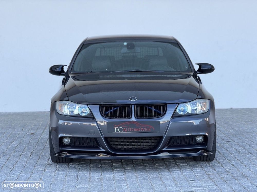BMW 318 d Pack M - 10