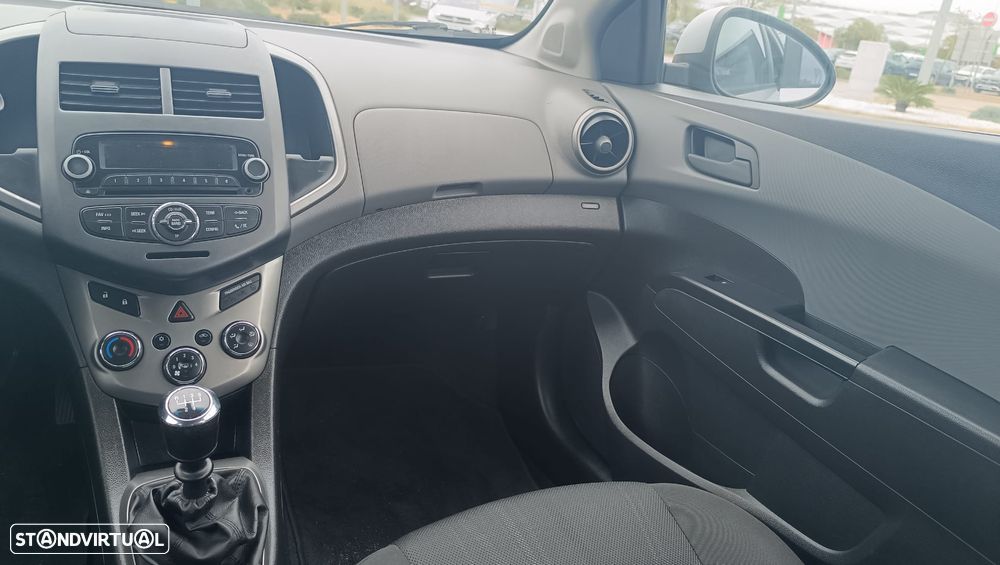 Chevrolet Aveo 1.3 VCDi LTZ - 1