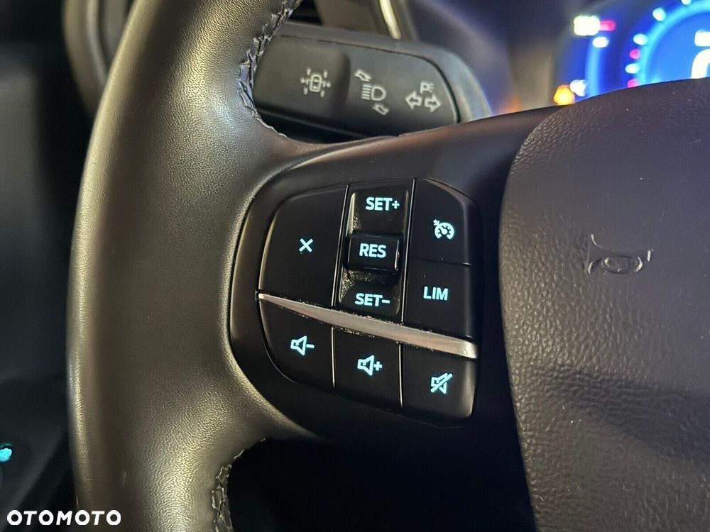 Ford Kuga 1.5 EcoBoost FWD Titanium - 15