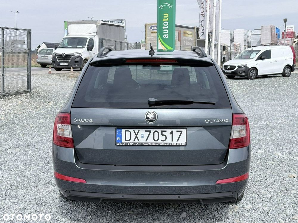 Skoda Octavia - 8