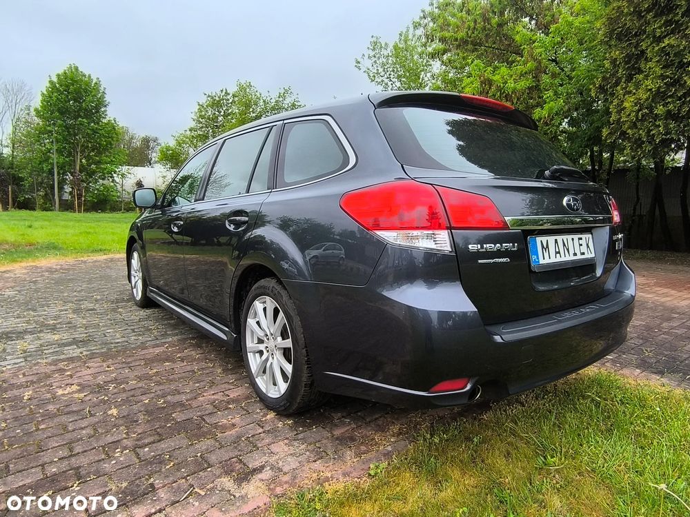 Subaru Legacy 2.0D Exclusive - 8