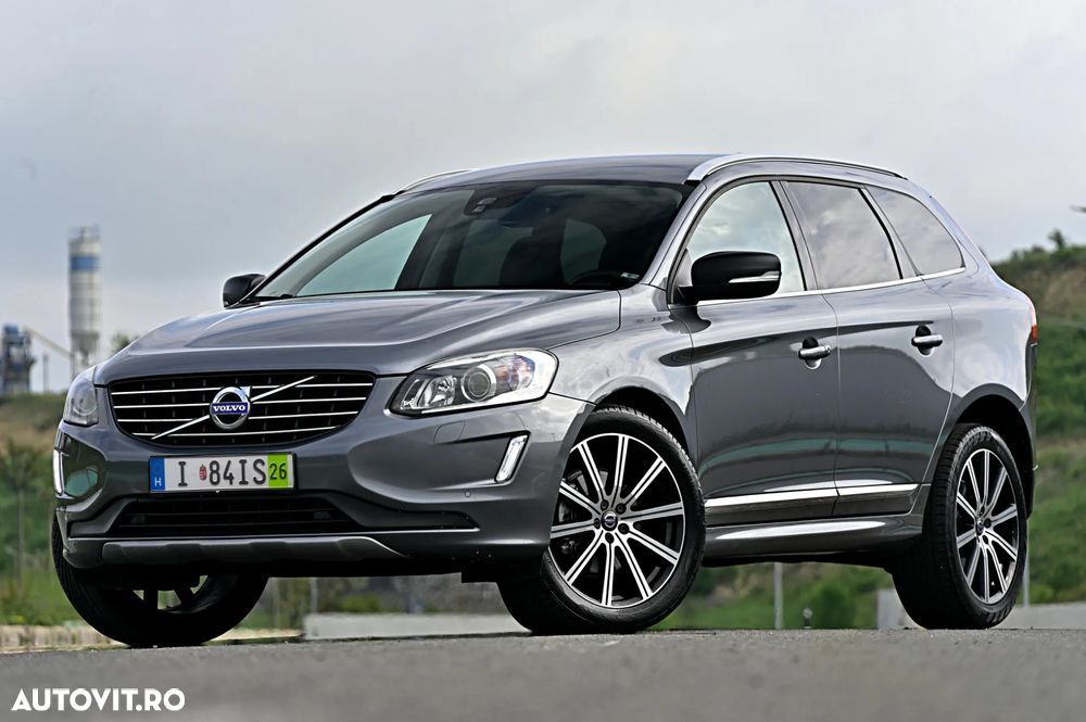 Volvo XC 60 D5 AWD Geartronic Summum - 18