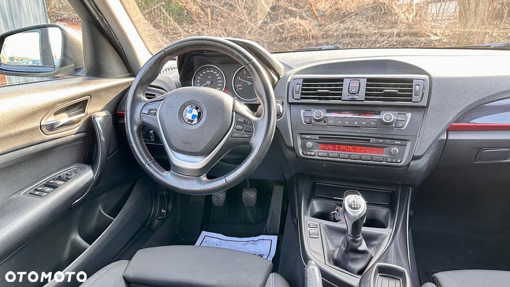 BMW Seria 1 118d DPF Edition Sport - 30