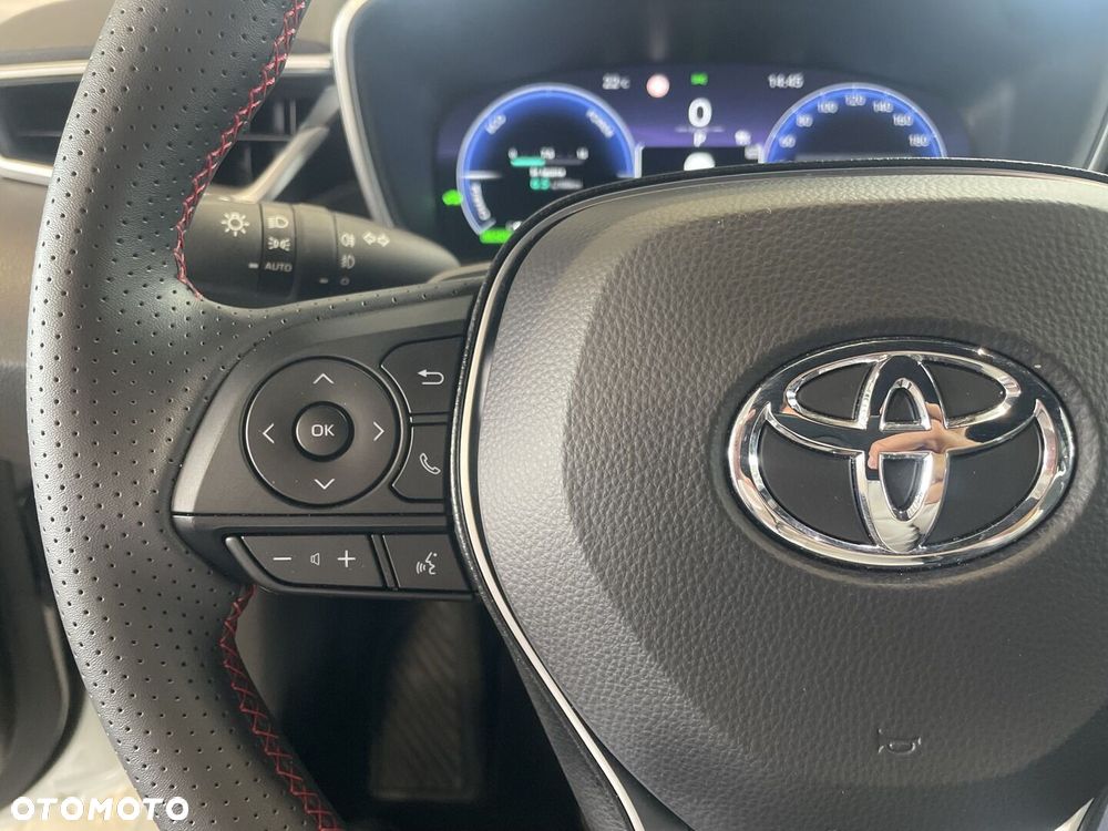 Toyota Corolla - 24